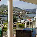 아파트 Haus Brandenburg An Der Mosel *