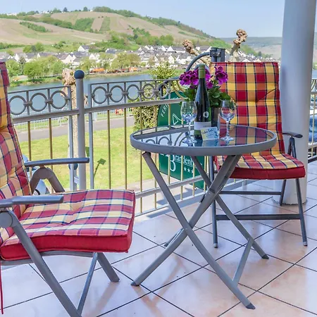 Haus Brandenburg An Der Mosel Zell
