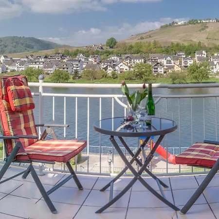 Daire Haus Brandenburg An Der Mosel *