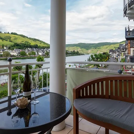 Haus Brandenburg An Der Mosel Lejlighed *