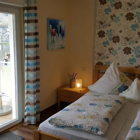 Haus Brandenburg An Der Mosel Appartement *