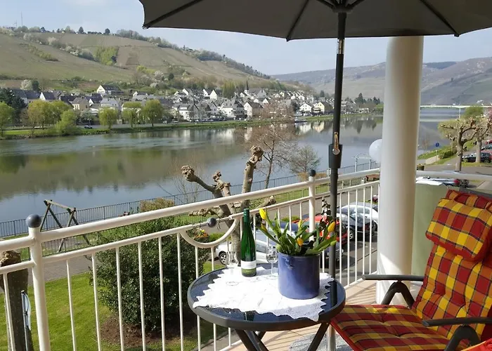 Haus Brandenburg An Der Mosel * Zell an der Mosel